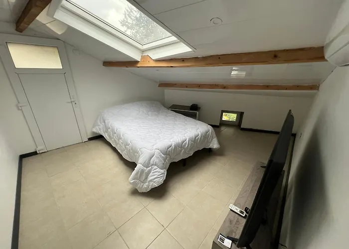 Couderc Terrasse Apartment Saint-Thome